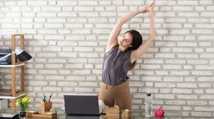6 ejercicios físicos para combatir el sedentarismo en oficina